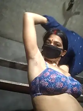 Hott cutgirl online show from 8, 1, 2026