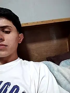 Snapshot of MANU10R27 chatting on 23, 11, 2025 MANU10R27 online show from 23, 11, 2025