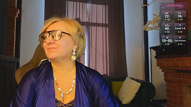 Marta Wils online show from 24, 10, 2025