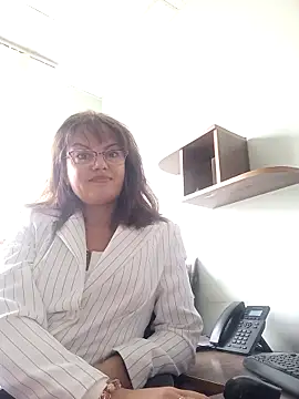 ValeriaLove43211 online show from 28, 10, 2025