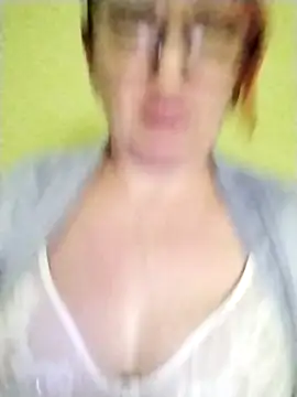 Snapshot of Alissa55552111 chatting on 24, 10, 2025 Alissa55552111 online show from 24, 10, 2025