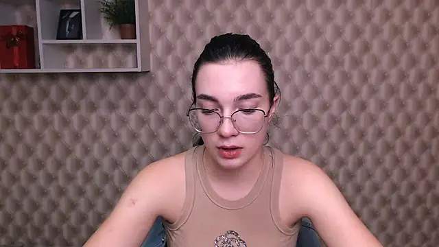 MiraBabe  online show from 23, 9, 2025