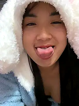 Snapshot of Lina-sexyy chatting on 28, 11, 2025 Lina-sexyy online show from 28, 11, 2025