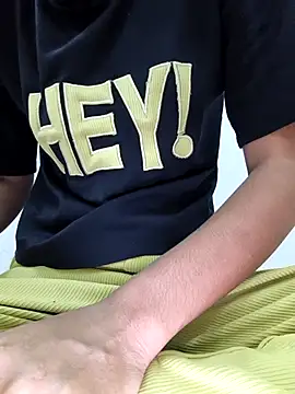 sassyishhu76 online show from 14, 10, 2025