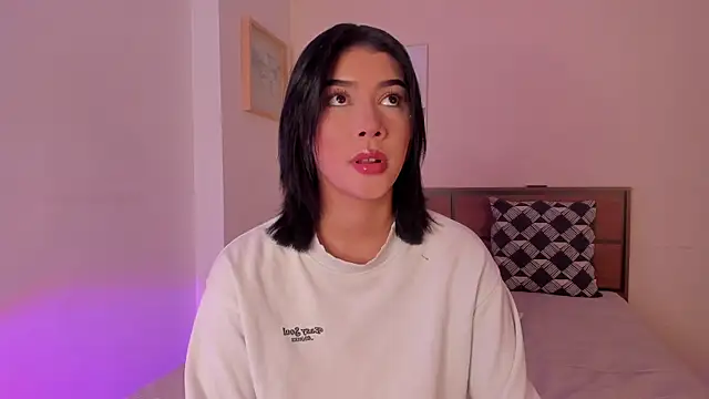 SofiaClarkson online show from 10, 1, 2026