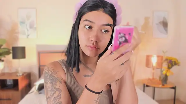 SofiaClarkson online show from 2, 2, 2026