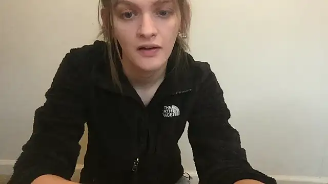 Snapshot of gumbiekitty chatting on 21, 10, 2025 gumbiekitty online show from 21, 10, 2025