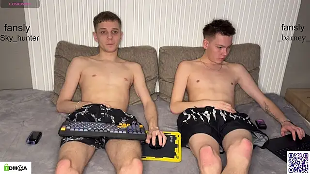 Snapshot of Eaton_ chatting on 11, 11, 2025 Eaton online show from 11, 11, 2025