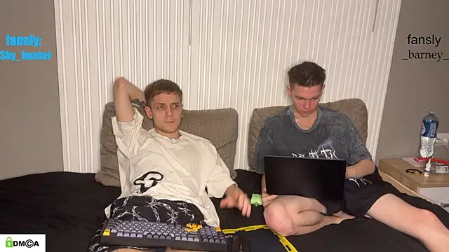 Snapshot of Eaton_ chatting on 22, 11, 2025 Eaton online show from 22, 11, 2025