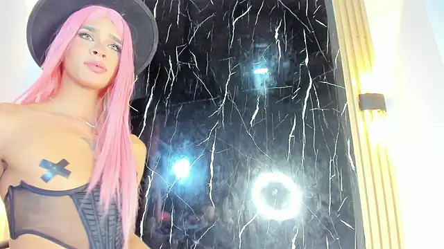 MISS IVVYSWEET online show from 1, 10, 2025