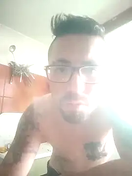 Snapshot of Lionardovssf35 chatting on 1, 10, 2025 Lionardovssf35 online show from 1, 10, 2025