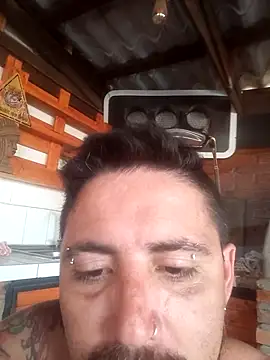 Snapshot of Lionardovssf35 chatting on 16, 10, 2025 Lionardovssf35 online show from 16, 10, 2025