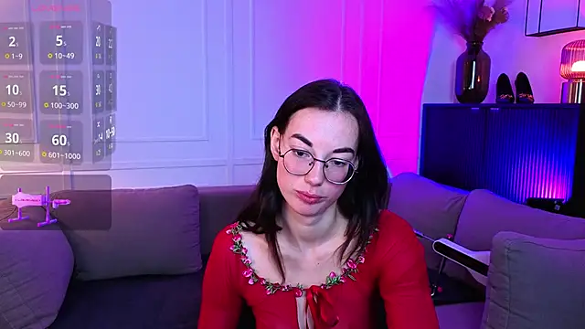 EmmaJakson online show from 16, 10, 2025