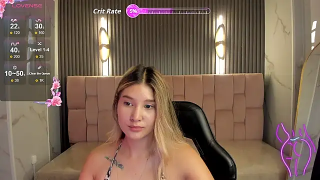 Snapshot of Emma1_b_ chatting on 27, 9, 2025 Emma1 b online show from 27, 9, 2025