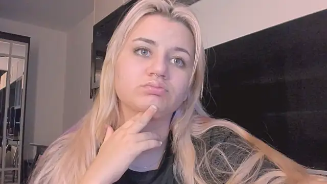 BarbaraSiren online show from 4, 11, 2025