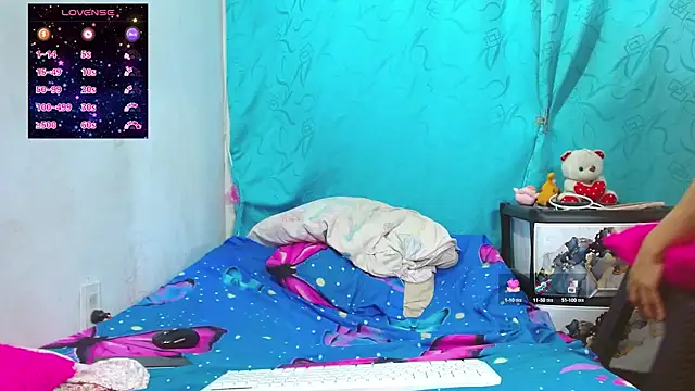 Snapshot of Sofia-bigass chatting on 11, 10, 2025 Sofia-bigass online show from 11, 10, 2025