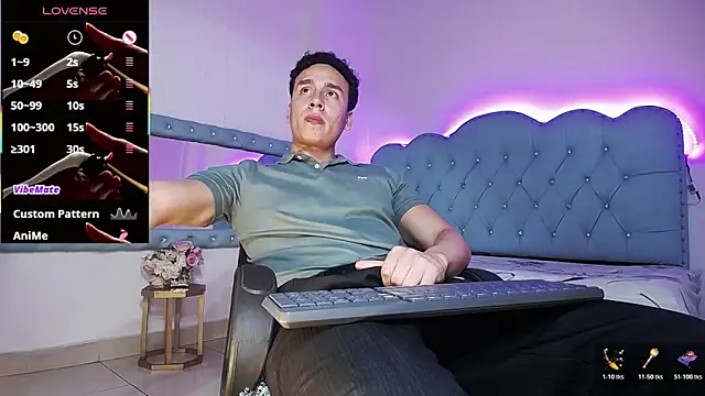 Andrew Thomas  online show from 5, 11, 2025