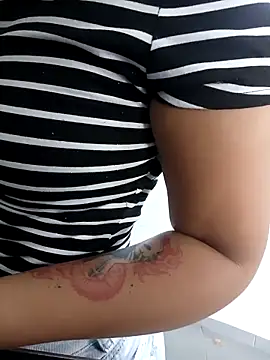 little onixx online show from 11, 2, 2026