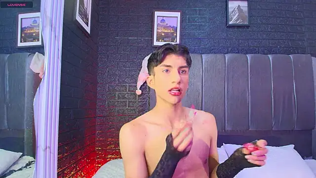 Snapshot of Erick_Velveth chatting on 20, 2, 2026 Erick Velveth online show from 20, 2, 2026