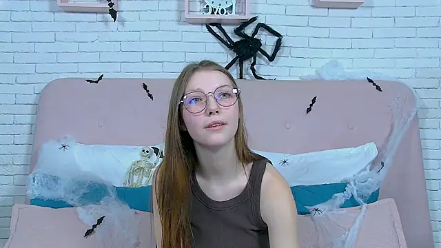 EllenBush online show from 26, 10, 2025