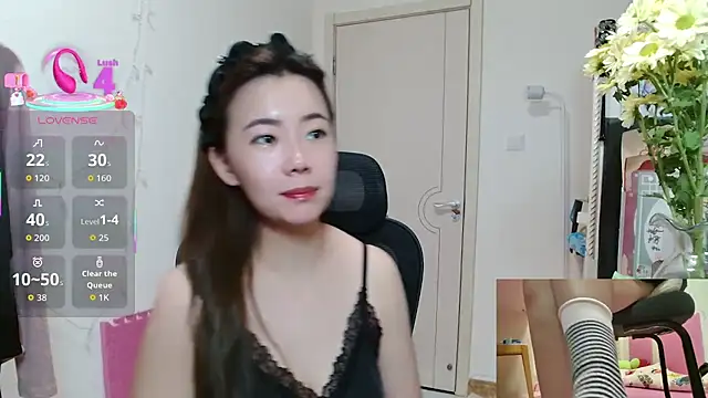 sallycui online show from 26, 11, 2025