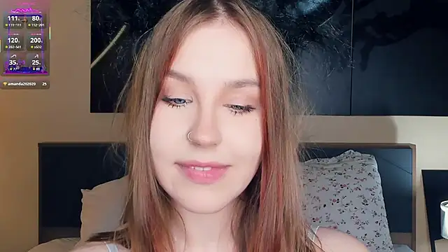 Snapshot of MaliaBourraine chatting on 31, 10, 2025 MaliaBourraine online show from 31, 10, 2025