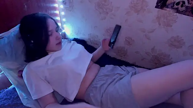 MandaDestiche online show from 16, 11, 2025