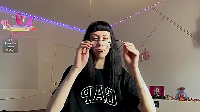 hello veronica online show from 30, 9, 2025