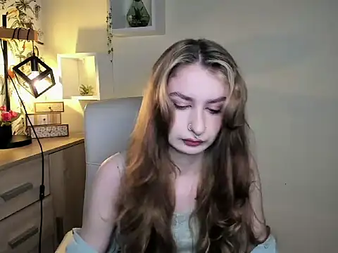 Snapshot of NinaBlond1 chatting on 24, 11, 2025 NinaBlond1 online show from 24, 11, 2025