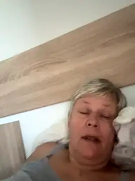 VyC7564 online show from 28, 10, 2025