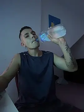 BooyHott  online show from 1, 12, 2025