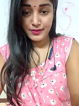 Snapshot of suzika_ chatting on 8, 11, 2025 suzika online show from 8, 11, 2025