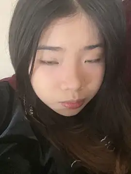 Snapshot of -Tania- chatting on 26, 11, 2025 -Tania- online show from 26, 11, 2025