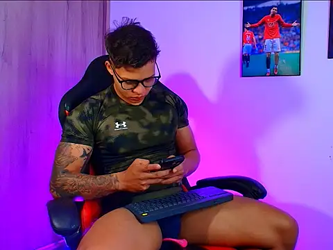 evan greey online show from 8, 10, 2025