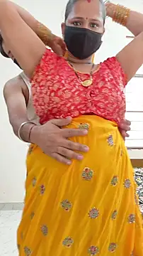 Snapshot of mansi_rawat05 chatting on 13, 10, 2025 mansi rawat05 online show from 13, 10, 2025