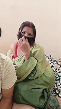 Snapshot of mansi_rawat05 chatting on 2, 11, 2025 mansi rawat05 online show from 2, 11, 2025