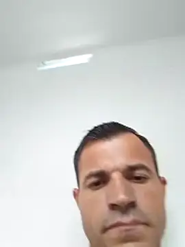 Snapshot of Claudiokkkkk chatting on 1, 11, 2025 Claudiokkkkk online show from 1, 11, 2025