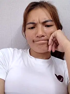 phuongxinhxan online show from 8, 11, 2025