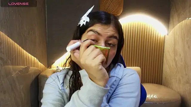 dany r  online show from 8, 10, 2025