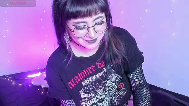 Hallucigenia  online show from 13, 3, 2026