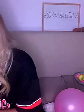 Bellablows online show from 24, 10, 2025