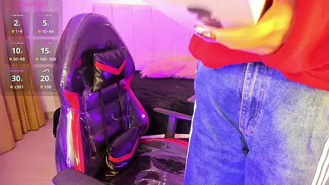 Gyal 8  online show from 6, 1, 2026