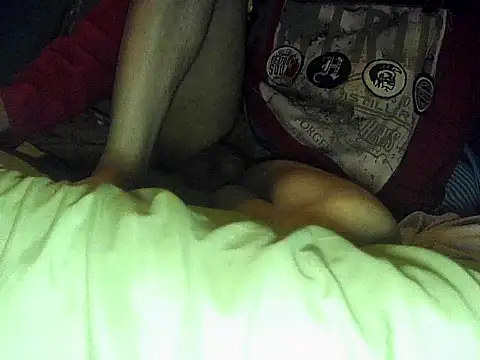 Snapshot of MiPiexevetro chatting on 28, 10, 2025 MiPiexevetro online show from 28, 10, 2025