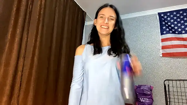 TifanyRawi online show from 1, 10, 2025