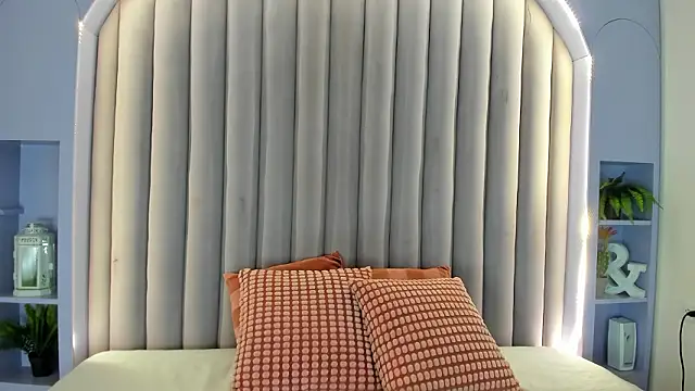 MyApril   online show from 20, 2, 2026