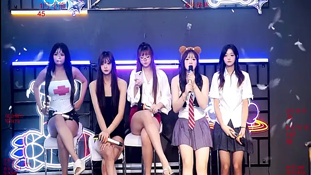 Shinygirls 777 online show from 26, 9, 2025