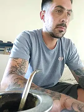 Snapshot of coherro3 chatting on 5, 11, 2025 coherro3 online show from 5, 11, 2025