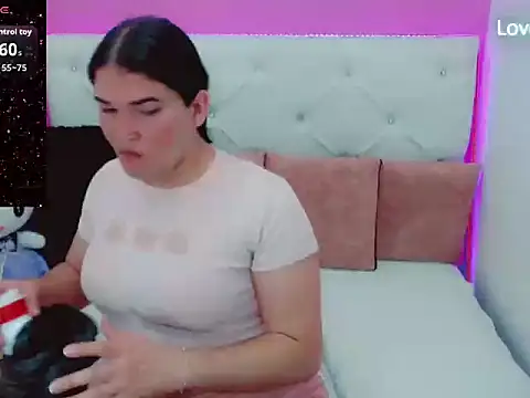 x daniiela x online show from 22, 10, 2025