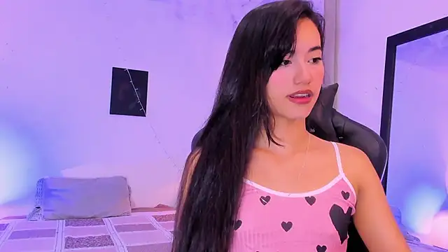 Snapshot of Rouse_Monroe chatting on 2, 3, 2026 Rouse Monroe online show from 2, 3, 2026