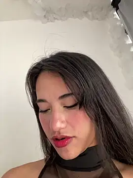 Snapshot of Rouse_Monroe chatting on 17, 3, 2026 Rouse Monroe online show from 17, 3, 2026